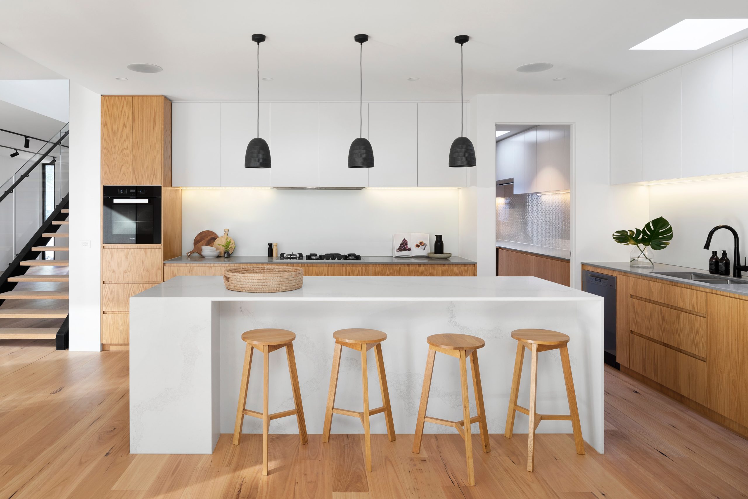 https://willyengineering.com/wp-content/uploads/2023/05/r-architecture-TRCJ-87Yoh0-unsplash-scaled.jpg